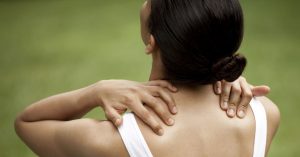 Applying pressure for back shoulder pain